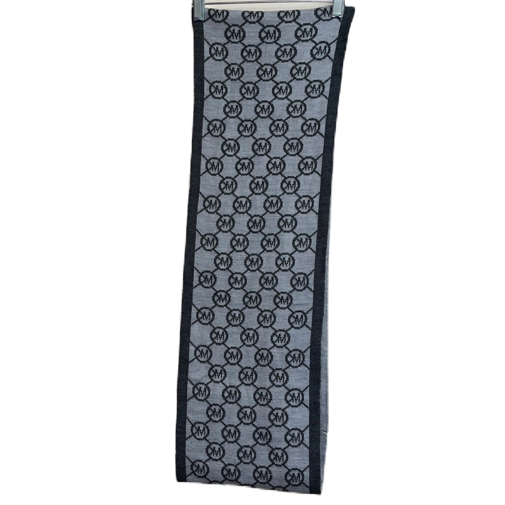 Michael Kors Infinity scarf